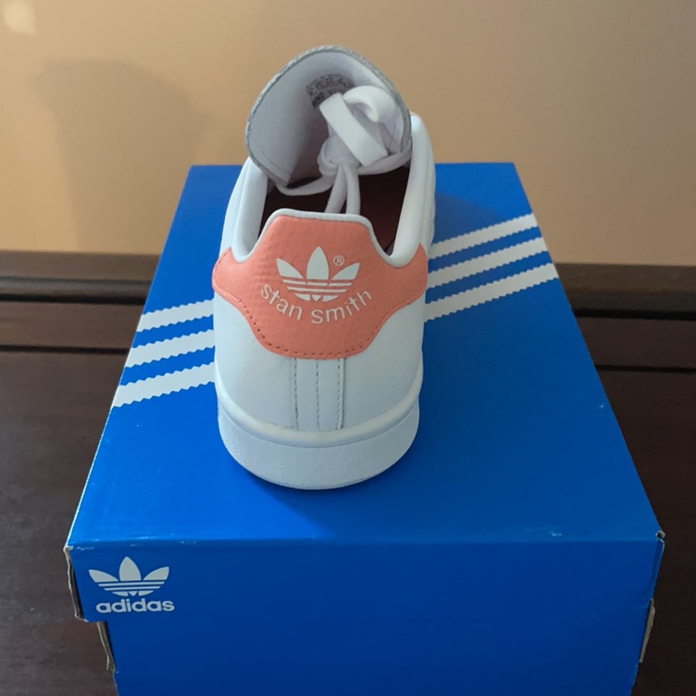 New in Box Pink Stan Smiths - Picture 5 of 5